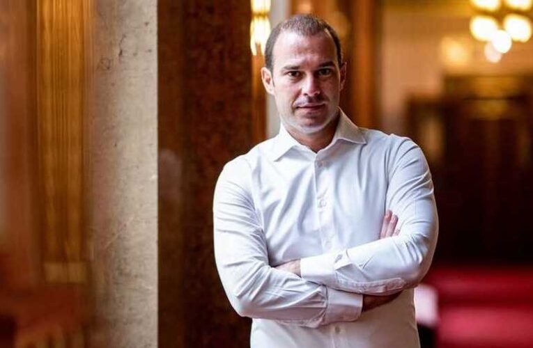 Hollik István: Az utolsó kétség is szertefoszlott a dollárbaloldal adománygyűjtő ládáival szemben!