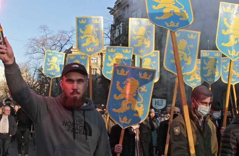 Zelenszkij neonáci ötlete: Az Ukrán Nemzeti Gárda létrehozza a „Galícia” brigádot