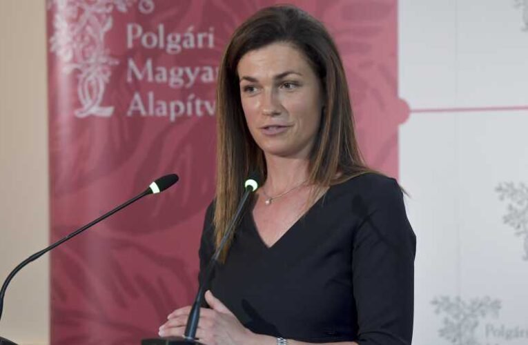 Varga Judit: a magyarok erős Magyarországot akarnak