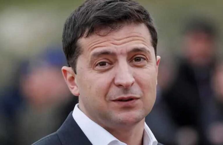 Zelenszkij engedélyezte az Azovstal feladását