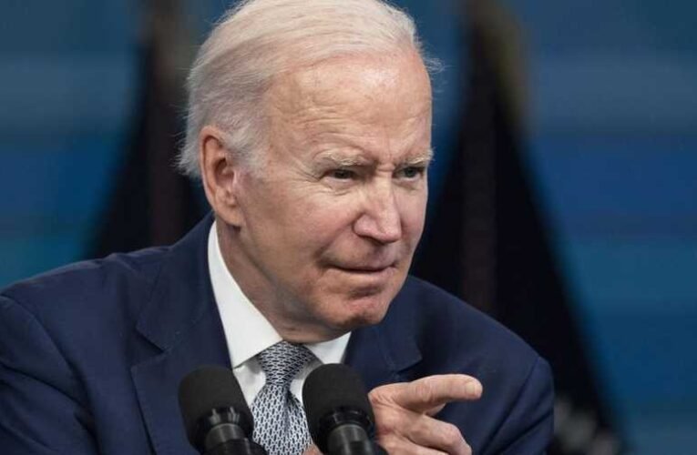 The Washington Times: Biden tehetetlenségét mutatja, hogy Putyint okolja az inflációért és a benzinárakért
