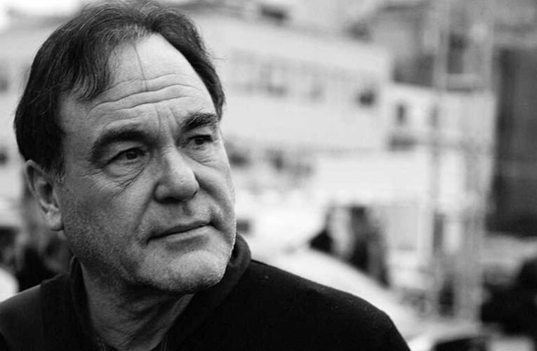 Oliver Stone: Kína lesz a következő, ha Oroszország elbukik