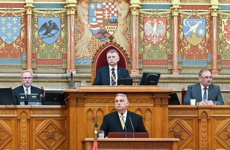 Saját rekordját javítja meg Orbán Viktor