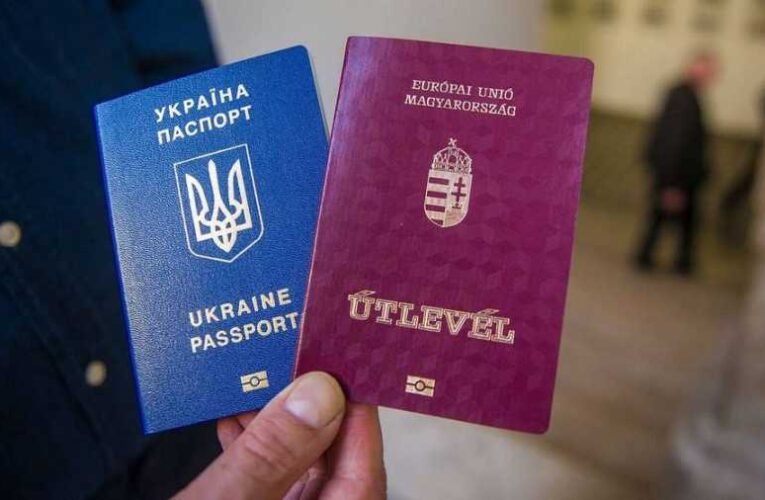 Csehország a magyar útlevéllel rendelkező ukrán állampolgárok ellenőrzését kéri Budapesttől