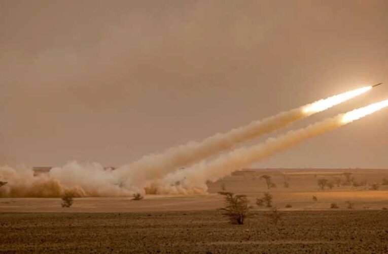 Elítélte az orosz külügy az amerikai rakétatüzérségi rendszerek átadását Kijevnek