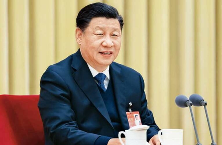 A kínai államfő aláírta: Háború nélkül is katonai akciót indíthat Peking Tajvan ellen