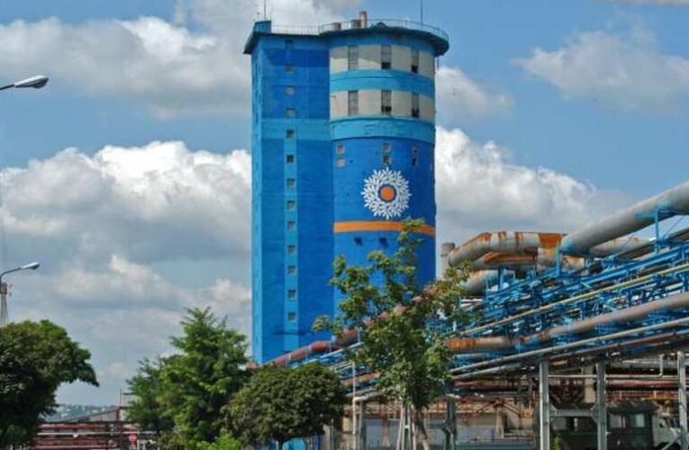 Felajánlotta a megadást a Szeverodonyeckben körülzárt ukrán erőknek az orosz hadsereg