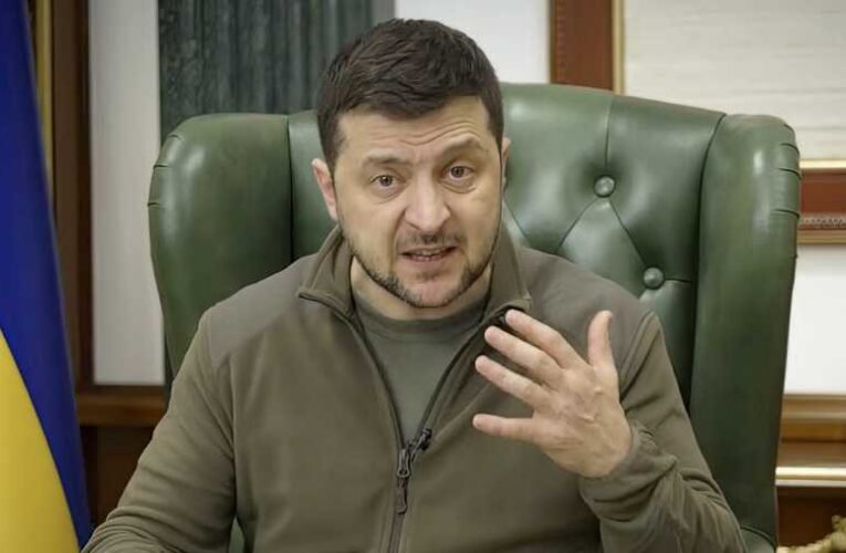 Zelenszkij: napi 60-100 ukrán katonát veszítünk és 500 megsebesül