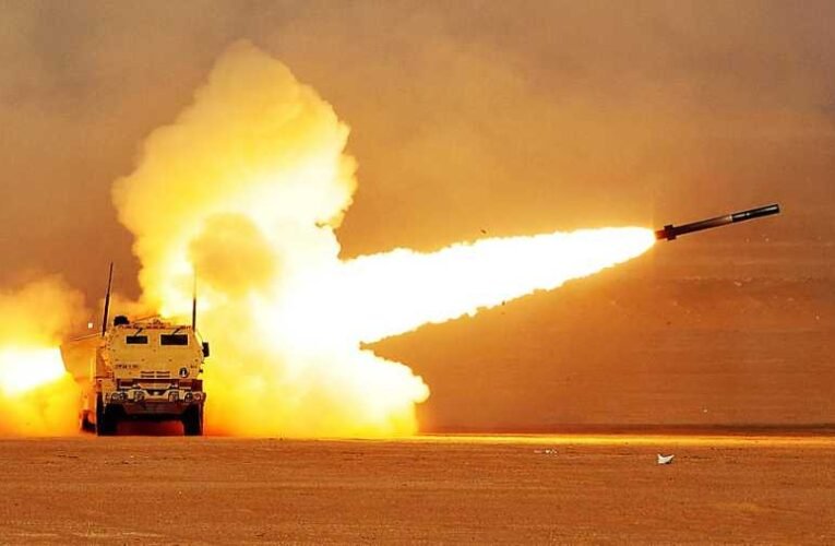 Négy amerikai HIMARS rakétasorozatvető megsemmisítéséről számolt be az orosz katonai szóvivő