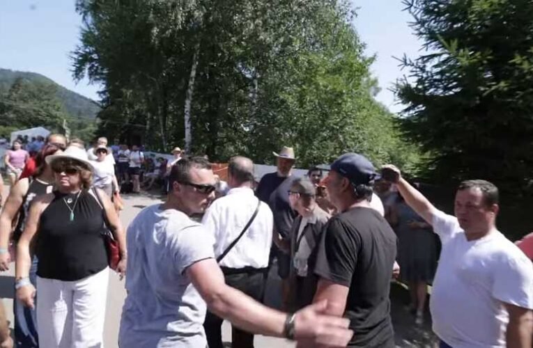 Mutatjuk, ki zavarta meg Orbán Viktor beszédét Tusványoson