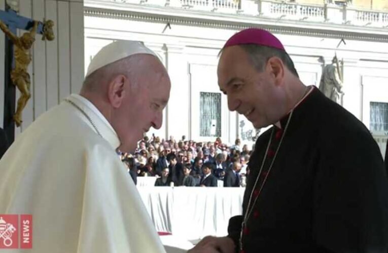 Stoffán György: A veszprémi dráma – avagy Papp János elvtárs is elkérné a receptet