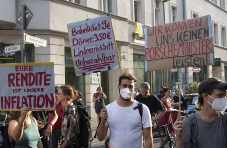 Tömeges zavargásoktól tart Berlin