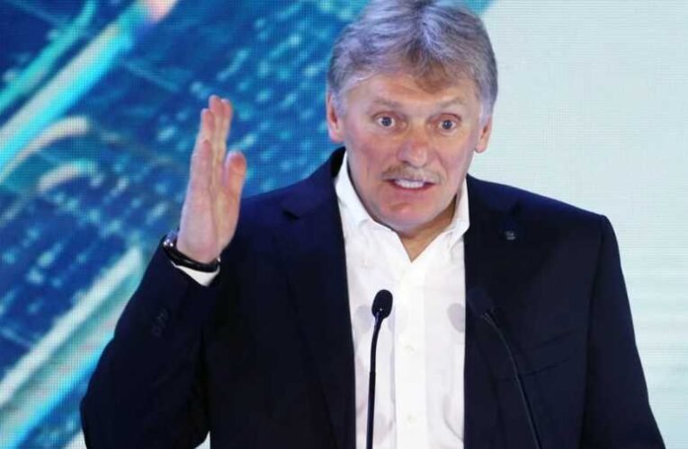 Peszkov: Maguk a lakosok akarnak népszavazást tartani Ukrajna felszabadított területein