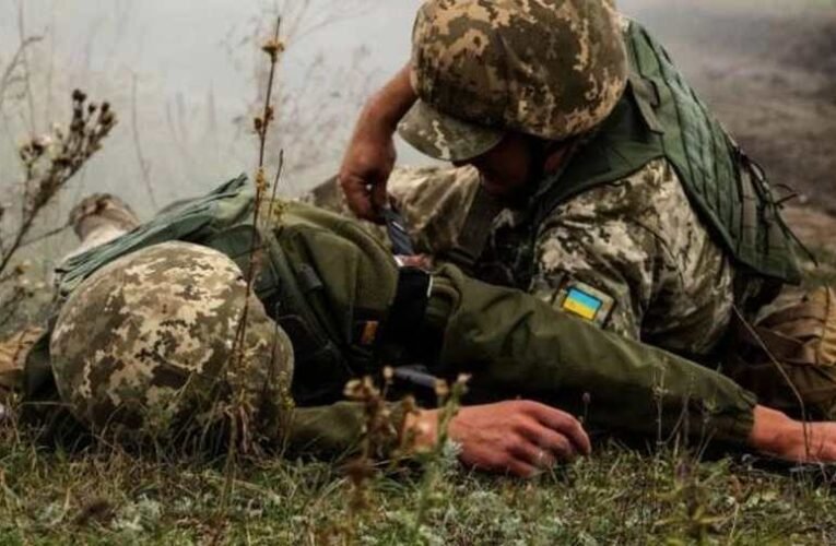 Ukrajna csökkenti a sorkötelezettség korhatárát és e-mailben küldi a behívókat