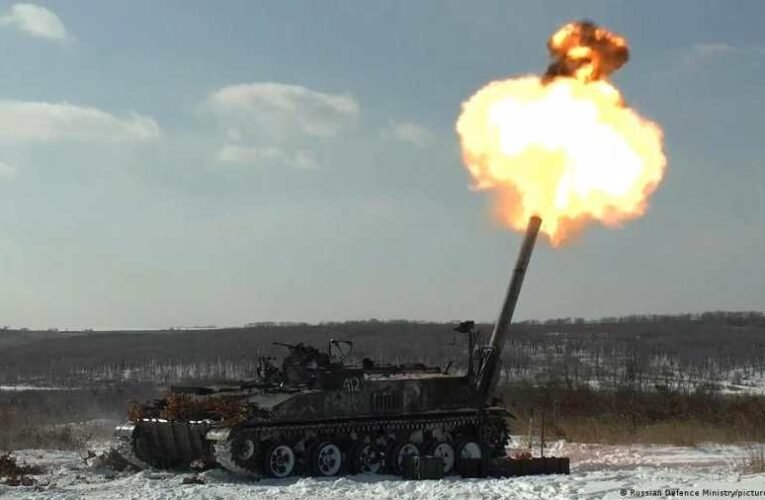 Így működik a 2S4 „Tulpan” (‘Tulip’) önjáró aknavető (videó)