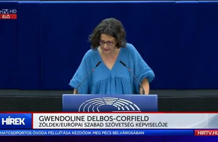 Hazánkról a Politico: Az EU még soha nem volt ilyen közel ahhoz, hogy megvonja egy ország költségvetési támogatását