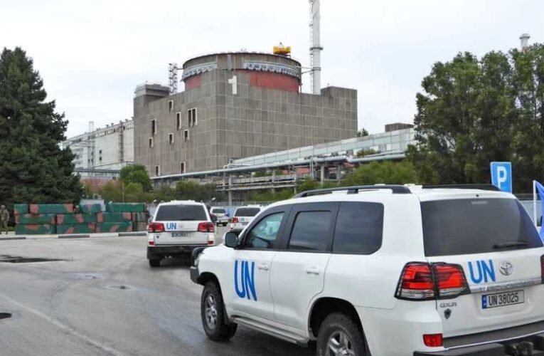 Az ukránok háromszor is csapást mértek Energodarra a NAÜ látogatása során