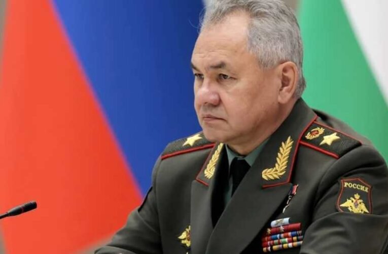 Sojgu: sikeres az orosz előrenyomulás Bahmutnál és Vuhledarnál