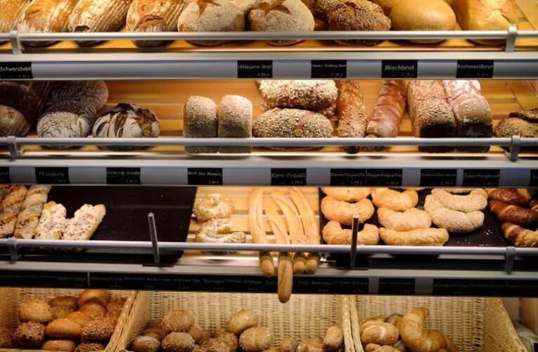 A kenyér Magyarországon drágult a legjobban – Washington tovább korlátozza a török szuverenitást