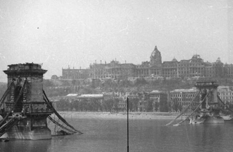 Második világháborús hősi halottakat exhumáltak Balatonszabadin