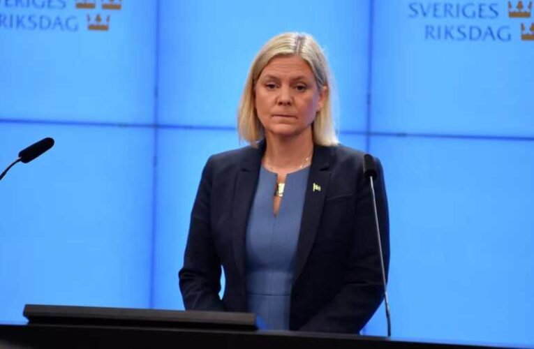 Lemond Andersson svéd miniszterelnök, miután a jobboldali blokk megnyerte az általános választásokat