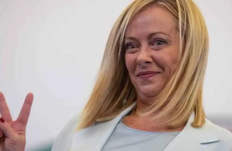 Meloni Zelenszkijnek: Számíthatsz a hűséges támogatásunkra Ukrajna ügyében