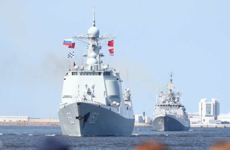 Oroszország és Kína ellenséges repülőgép-hordozó csoportok legyőzését gyakorolta