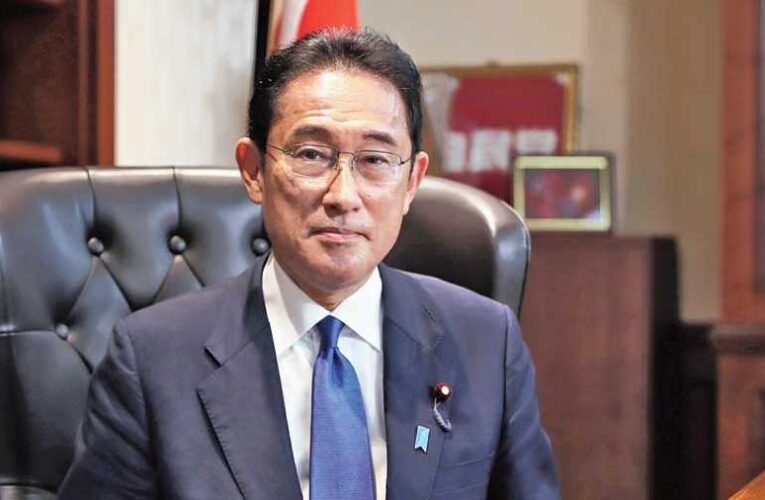 Japán békeszerződést kíván kötni Oroszországgal
