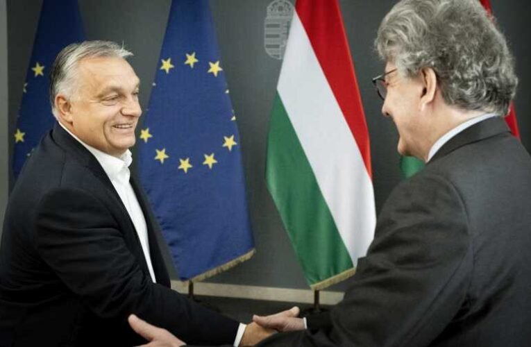 Az EU-csúcsot előkészítő tárgyalásokat folytat Orbán Viktor