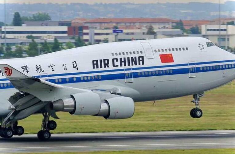 Szijjártó: újraindítja a Budapest és Sanghaj közötti járatot a China Eastern Airlines