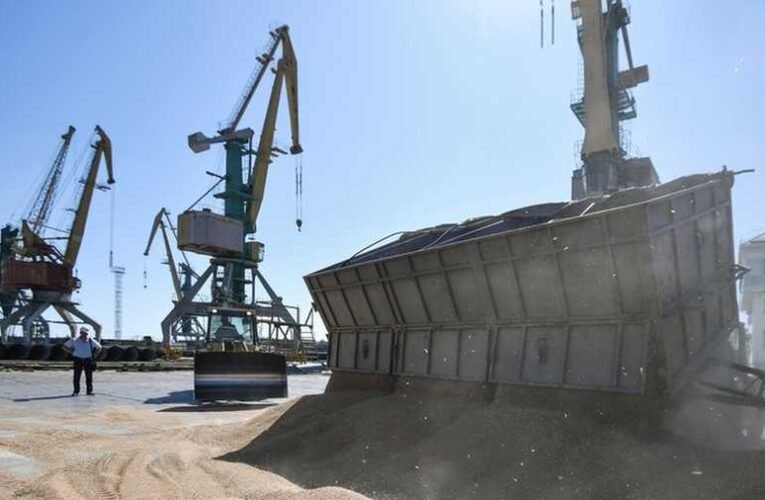 Oroszország lezárta a fekete-tengeri gabonafolyosót