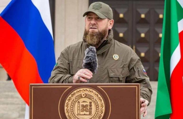 Kadirov nem kertelt, megnevezte a Krasznij Limanban történt meghátrálás felelősét