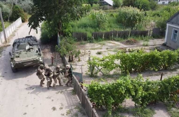 Csapdába kerültek a Luhanszba betört ukrán egységek