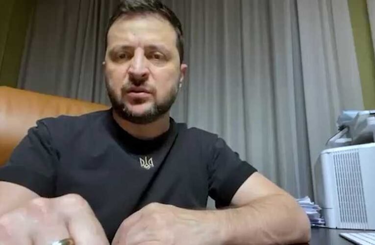 Zelenszkij: Herszon a miénk, de a Donbasszban pokoli orosz támadás van