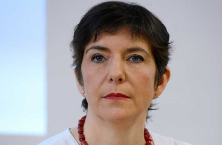 Az ügyészség elutasította Dobrev Klára a zsebszerződés miatt ügyészi perindításra irányuló kérelmét