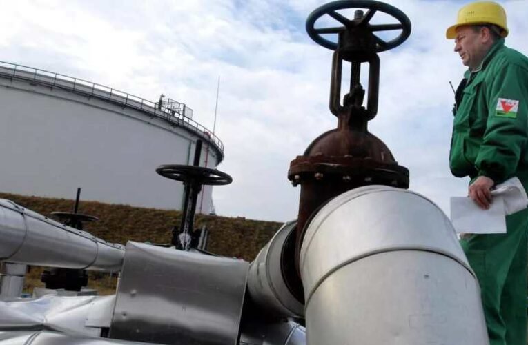 Szijjártó: újraindult a kőolajszállítás Magyarországra a Barátság vezetéken keresztül