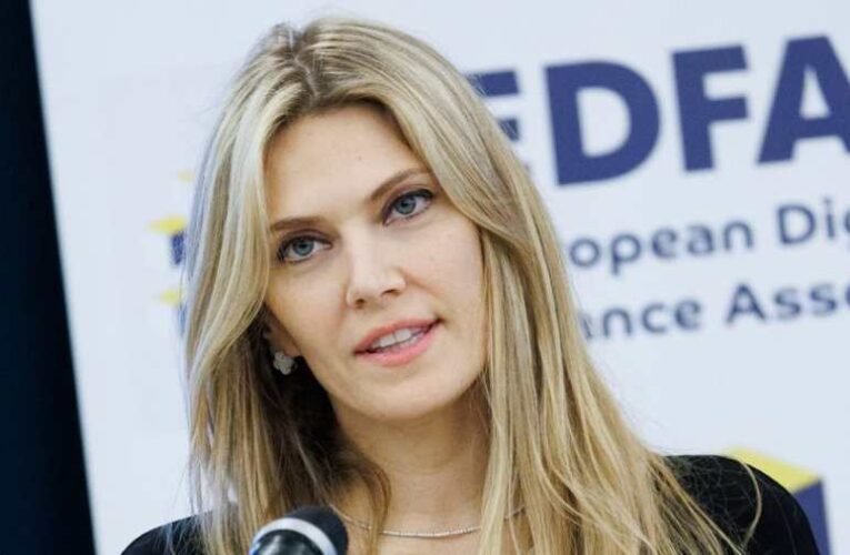 Eva Kaili részleges beismerő vallomást tett – legalább hatvan uniós politikust lehet érintett a brüsszeli korrupciós botrányban