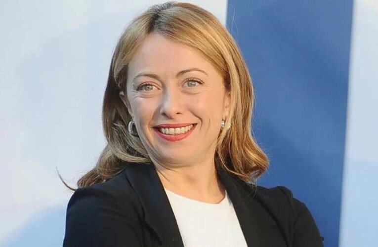 Giorgia Meloni: az EU-nak védenie kell a külső határait
