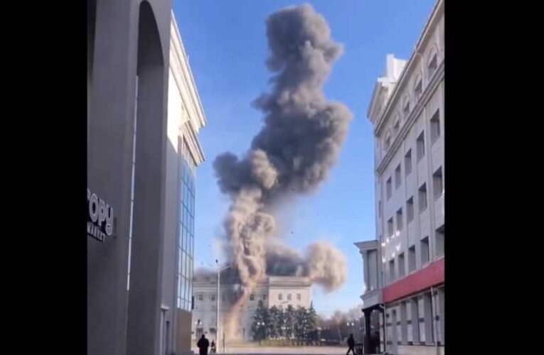 Lecsapott az oroszok Tornádó-G rendszere Herszonra