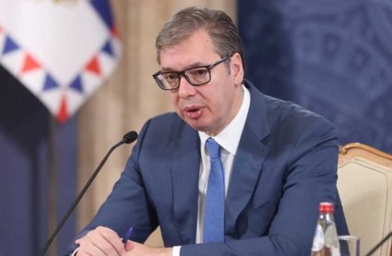 A szerb elnök szerint Koszovóba utazása csak olaj lenne a tűzre