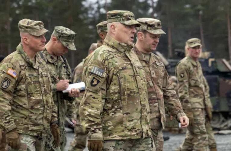 Az amerikai vezérkari főnök ellenőrzést tartott az ukrán egységeknél