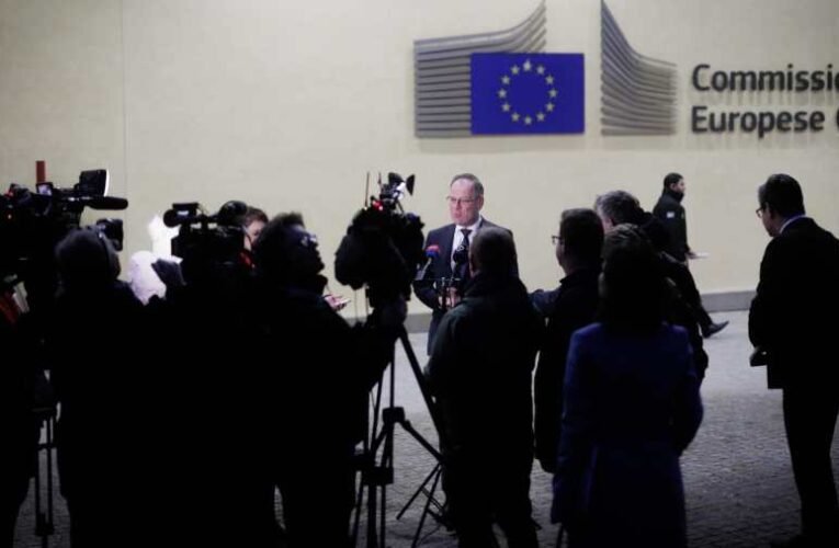 Navracsics Tibor: 3,9 milliárd eurós hitelkérelmet nyújt be Magyarország