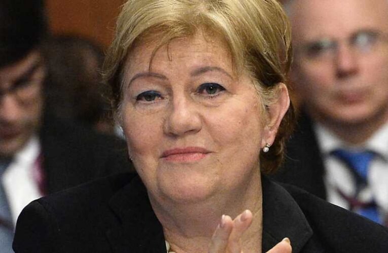 Kitiltották Szili Katalint a munkácsi várból!