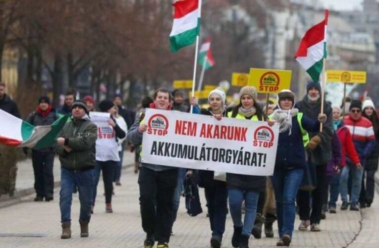 Kiderült, kik állnak a debreceni akkumulátorgyár elleni tüntetések mögött