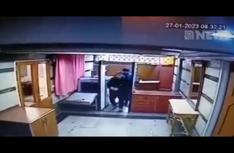 Támadás történt Azerbajdzsán teheráni nagykövetsége ellen (videó)