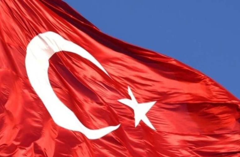 Ankara kérésére elhalasztották a tárgyalásokat Svédország és Finnország NATO-tagságáról