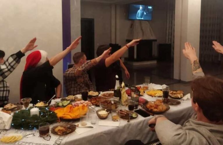 Ukrajna – Katonai jeladások vihar előtti csöndben