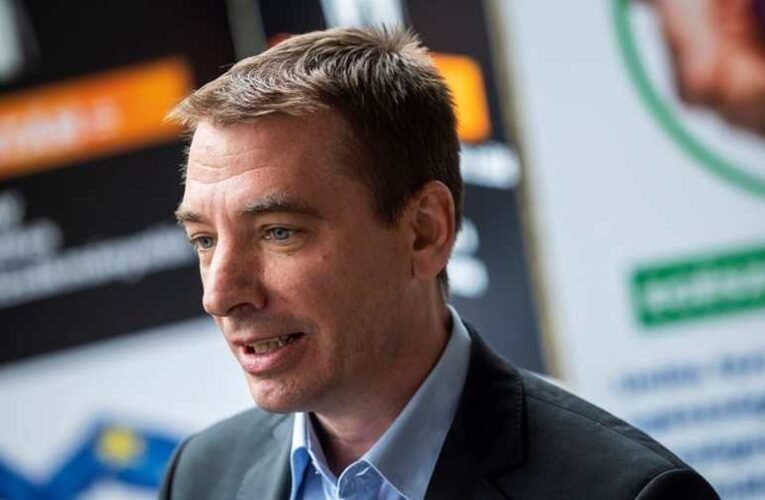 Csak a nemzet ellen – a Párbeszéd (0%) azt akarja, hogy ne legyen Szent István napján tűzijáték