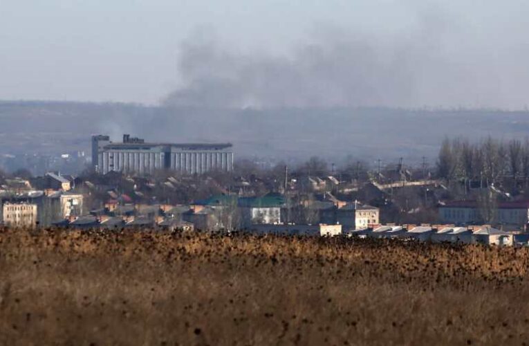 Ukrán parancsnok: négy kilométer maradt és körbezárnak minket