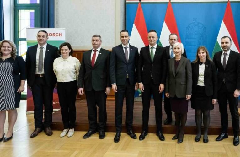 Szijjártó: a Bosch 70 milliárd forintos beruházást jelentett be Magyarországon